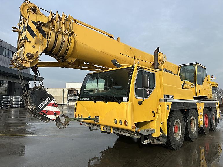 Liebherr LTM 1060-2